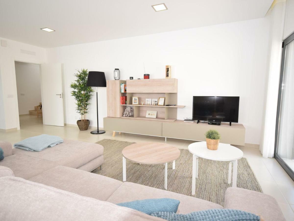 Modern Villa With Private Pool Near The Beautiful Beach Of Foz De Arelho Nadadouro エクステリア 写真